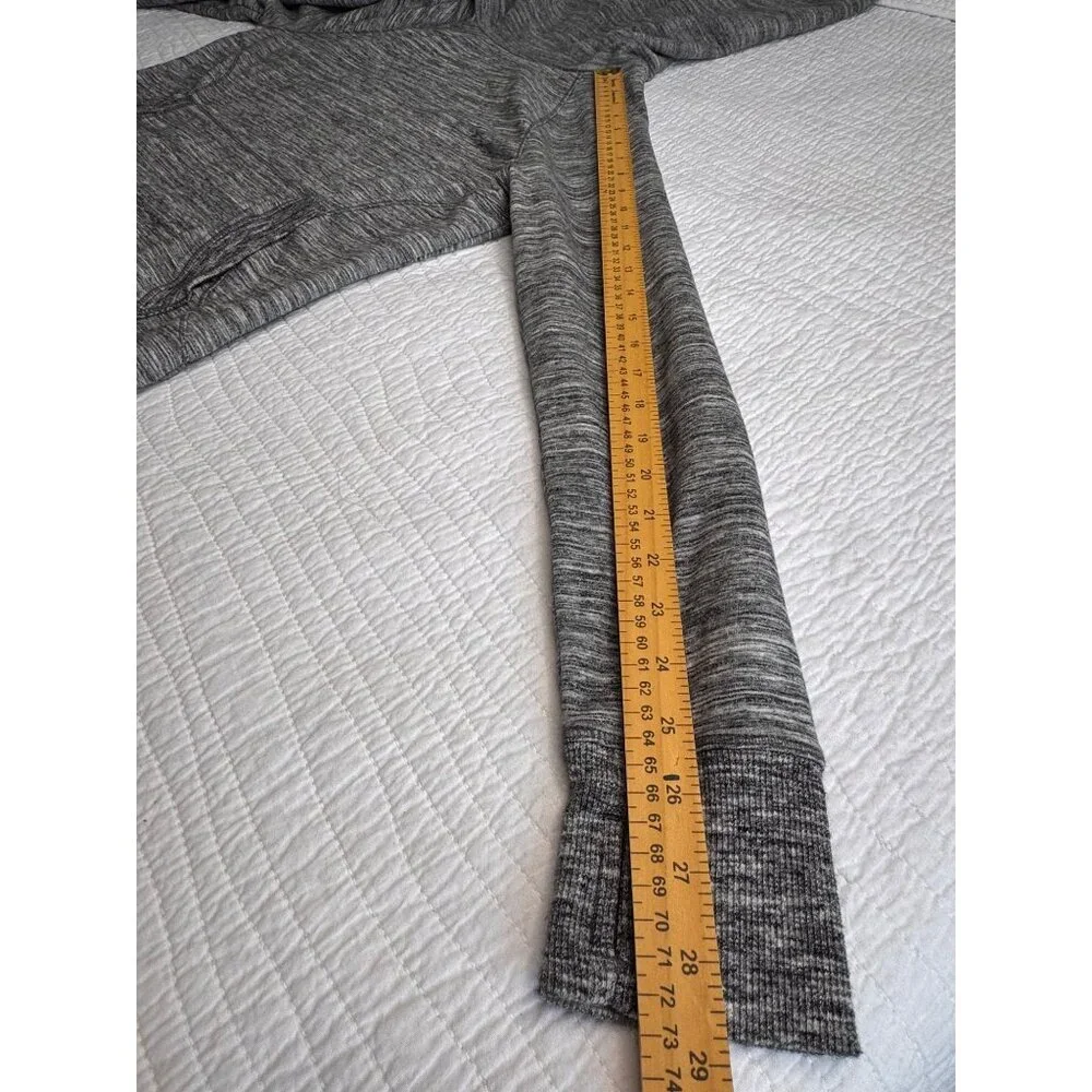 L.L. Bean Womens XL Gray Pullover Cozy Top Casual Kangaroo Pocket Cowl Neck - Picture 7 of 9